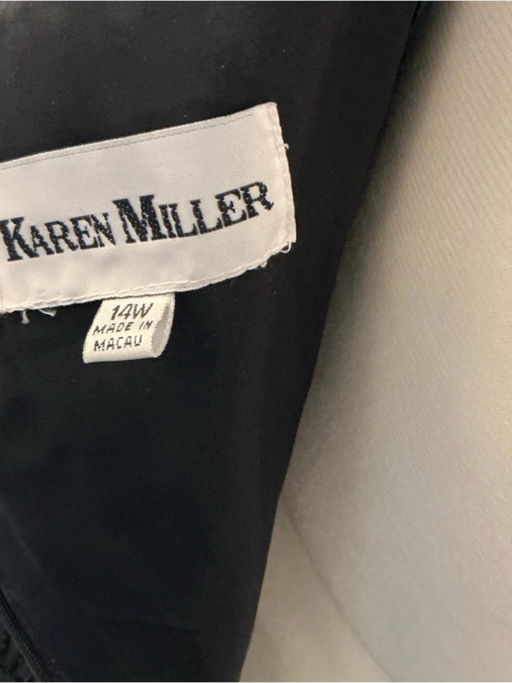 Karen Miller beaded evening dress with sheer overlay - Picture 8 of 8